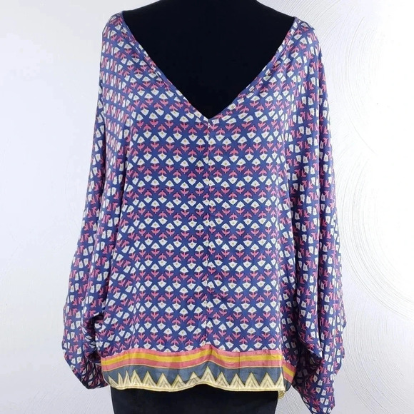 Tolani Revolve Exclusive Samantha  Silk Top  S - Picture 1 of 9